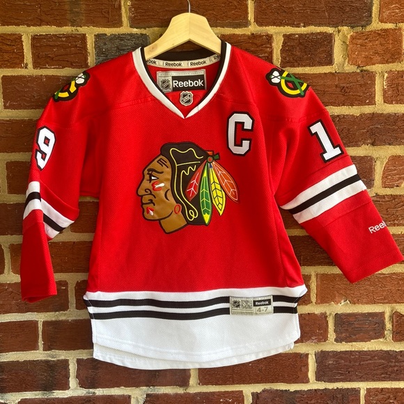 NHL Chicago Blackhawks Toews captain hockey jersey youth size